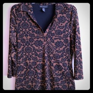 INC stretchy brown & black 3/4 sleeve collar top